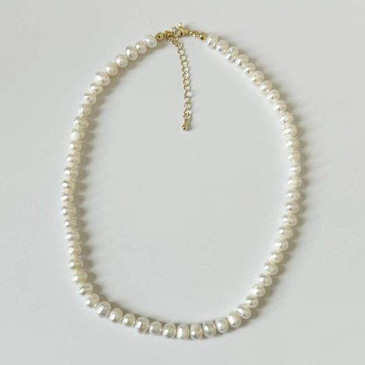 Cassie Pearl Necklace