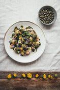 Load image into Gallery viewer, Flowers On A Plate