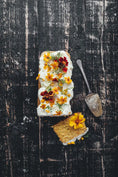 Load image into Gallery viewer, Flowers On A Plate