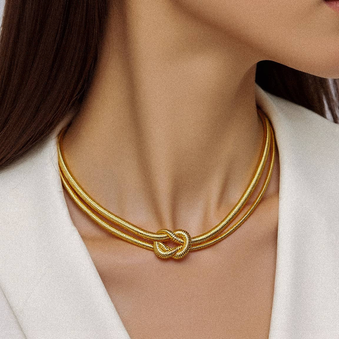Evereign Knot Necklace