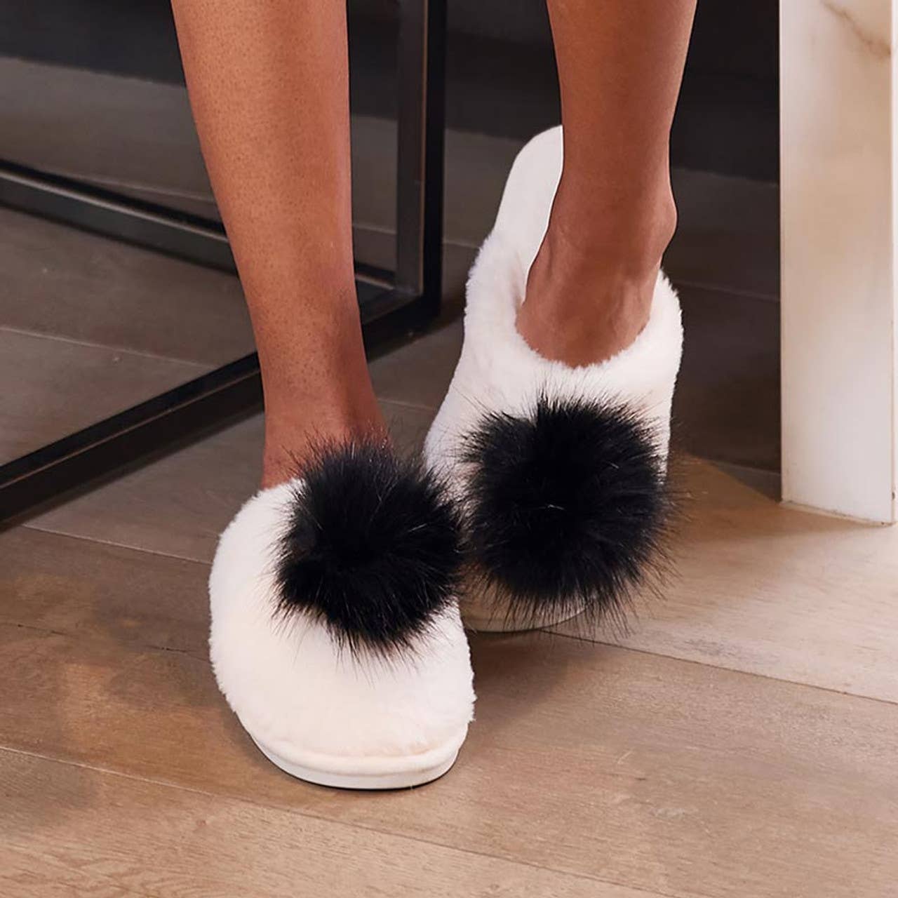 Ivory with Black Pom Pom Plush Slippers