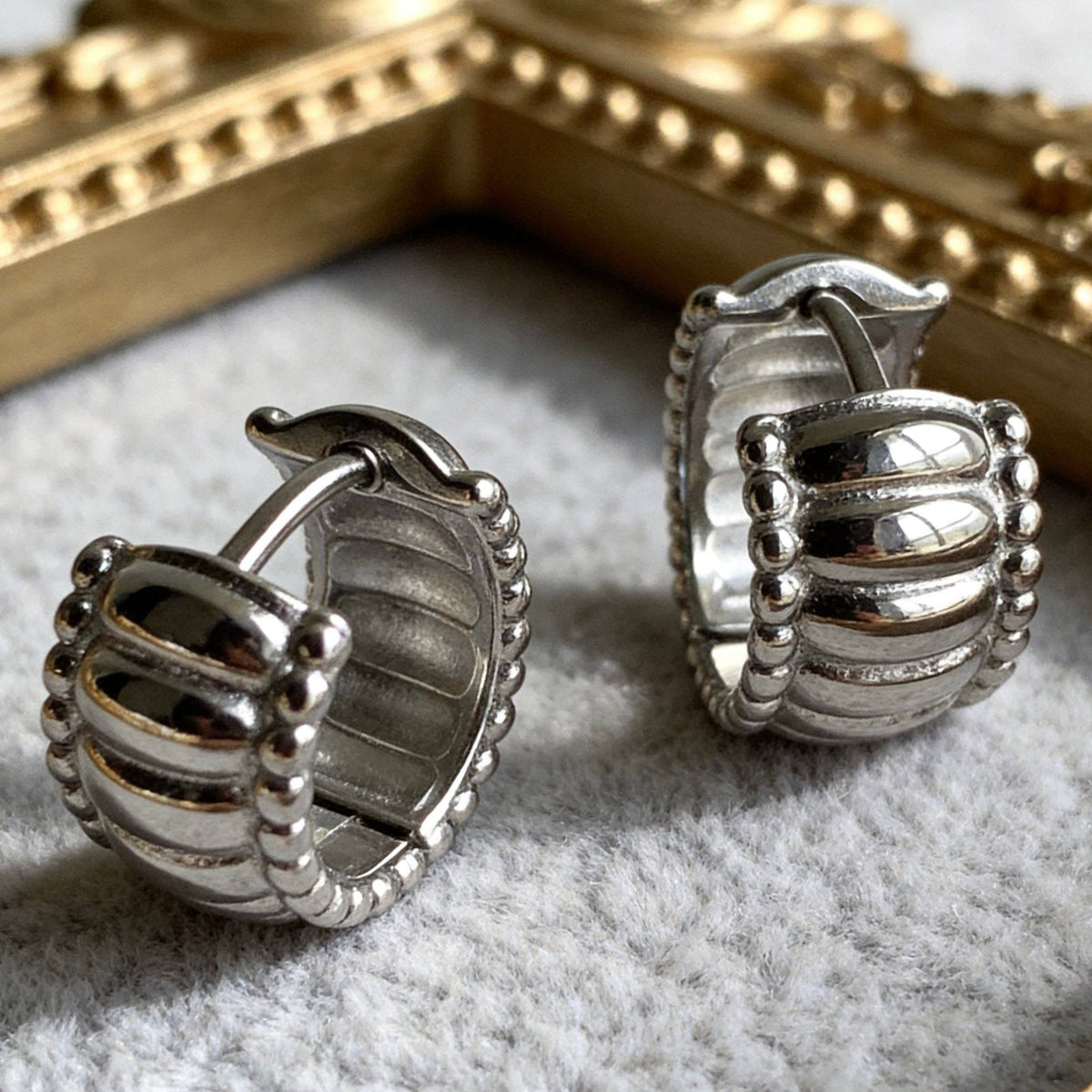 Sculptural Ribbed Hoop Earrings