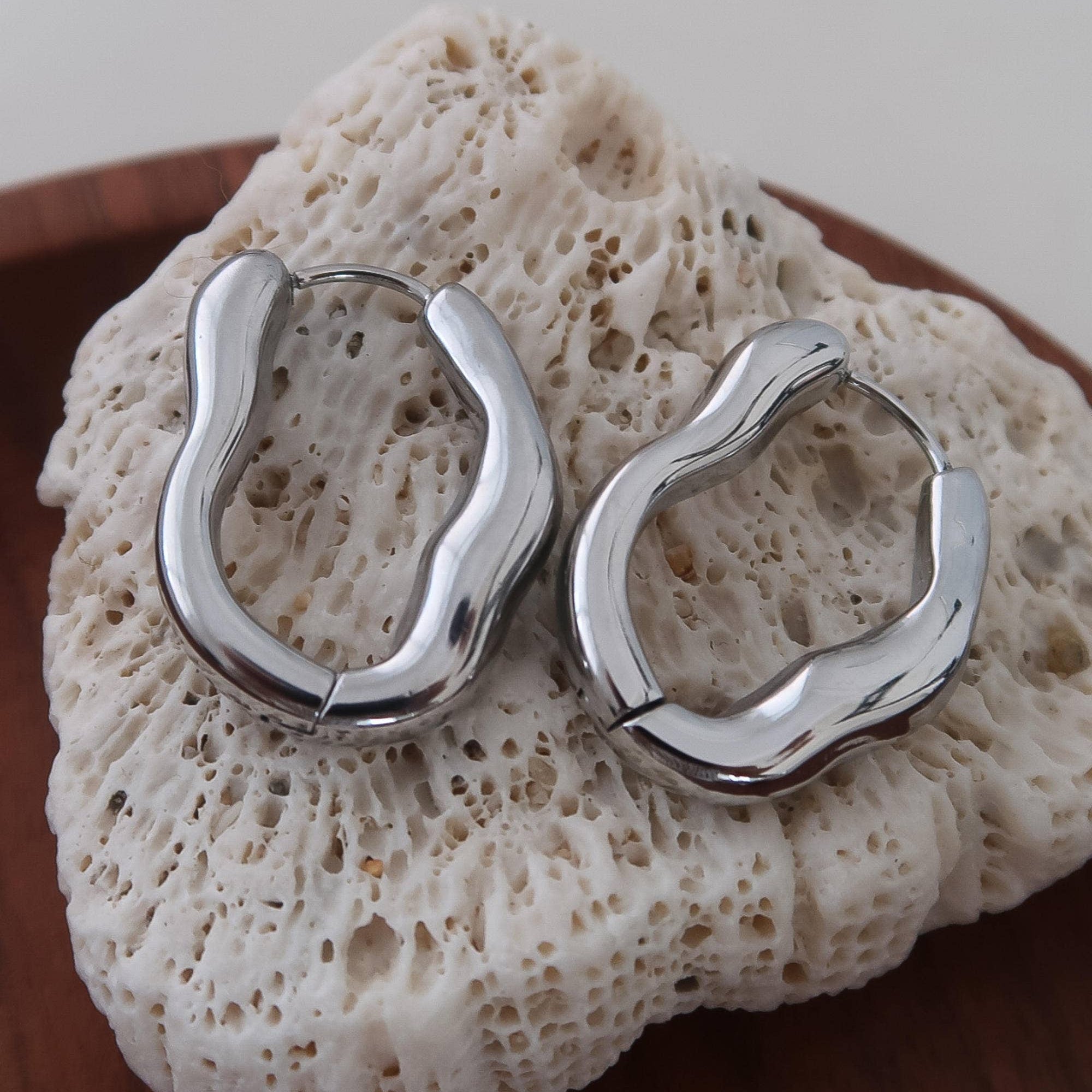 Darcy Hoop Earring
