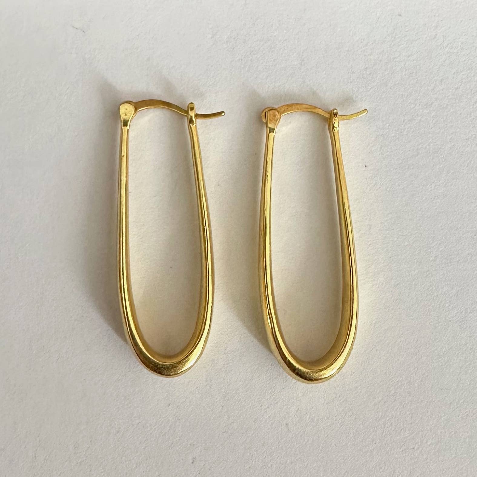 Slim Modern Earrings | Gold Hoop Earrings | 18K Gold-Plated