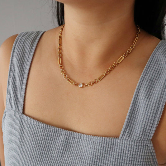 Solenne Chain Necklace | CZ Bezel Necklace