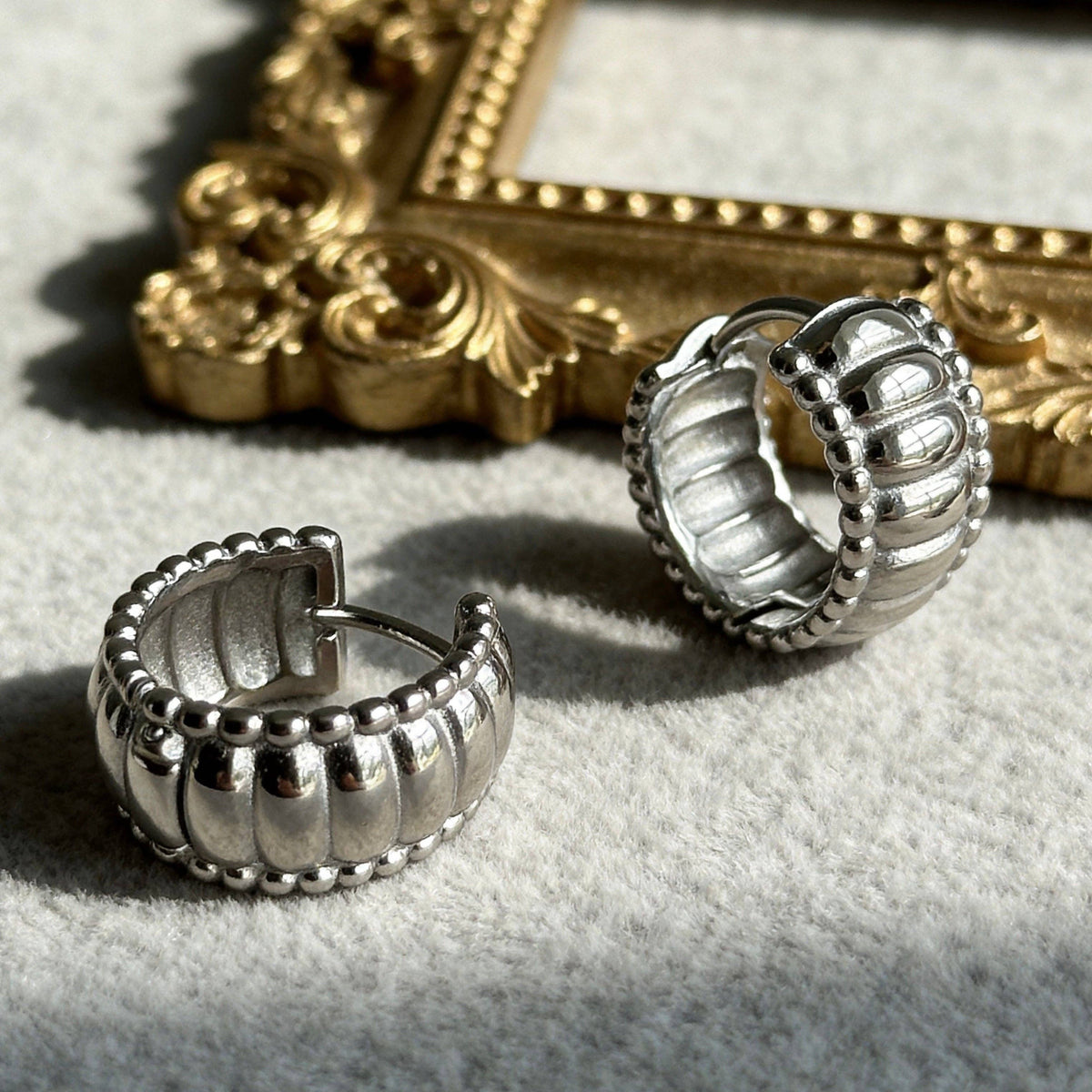 Sculptural Ribbed Hoop Earrings
