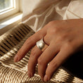 Load image into Gallery viewer, Zuri Ring
