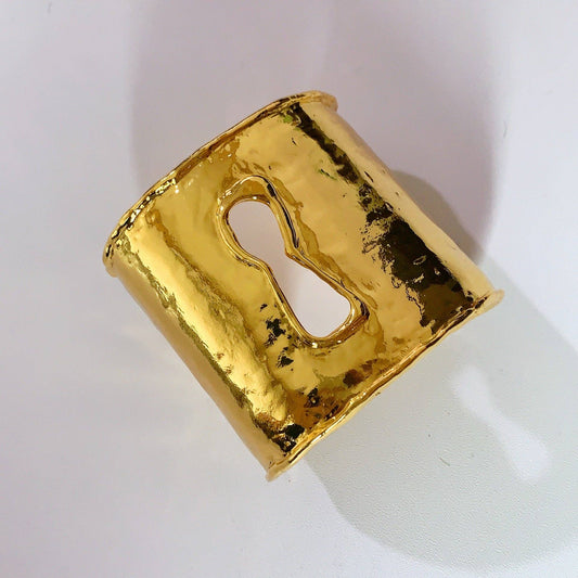 Keyhole Cuff