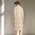 Load image into Gallery viewer, Houndstooth Honey Cardigan
