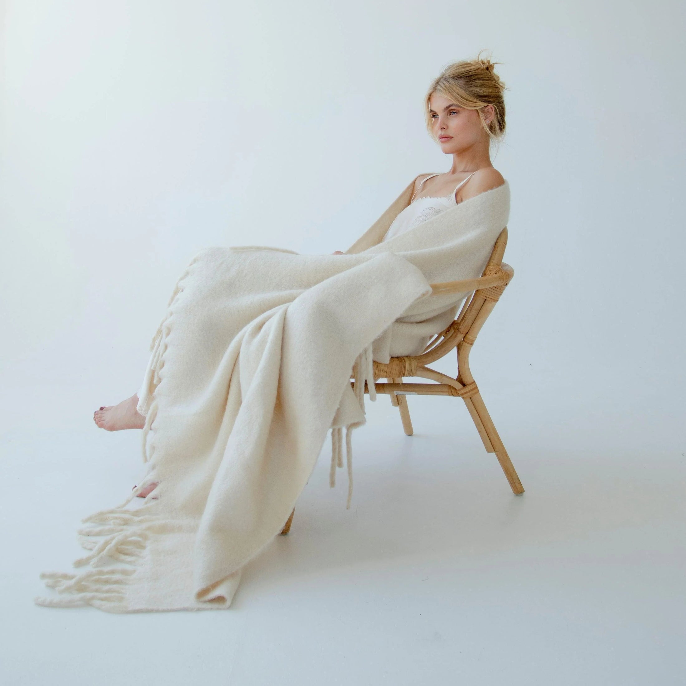 The Reykjavik Throw - Pebble Beige