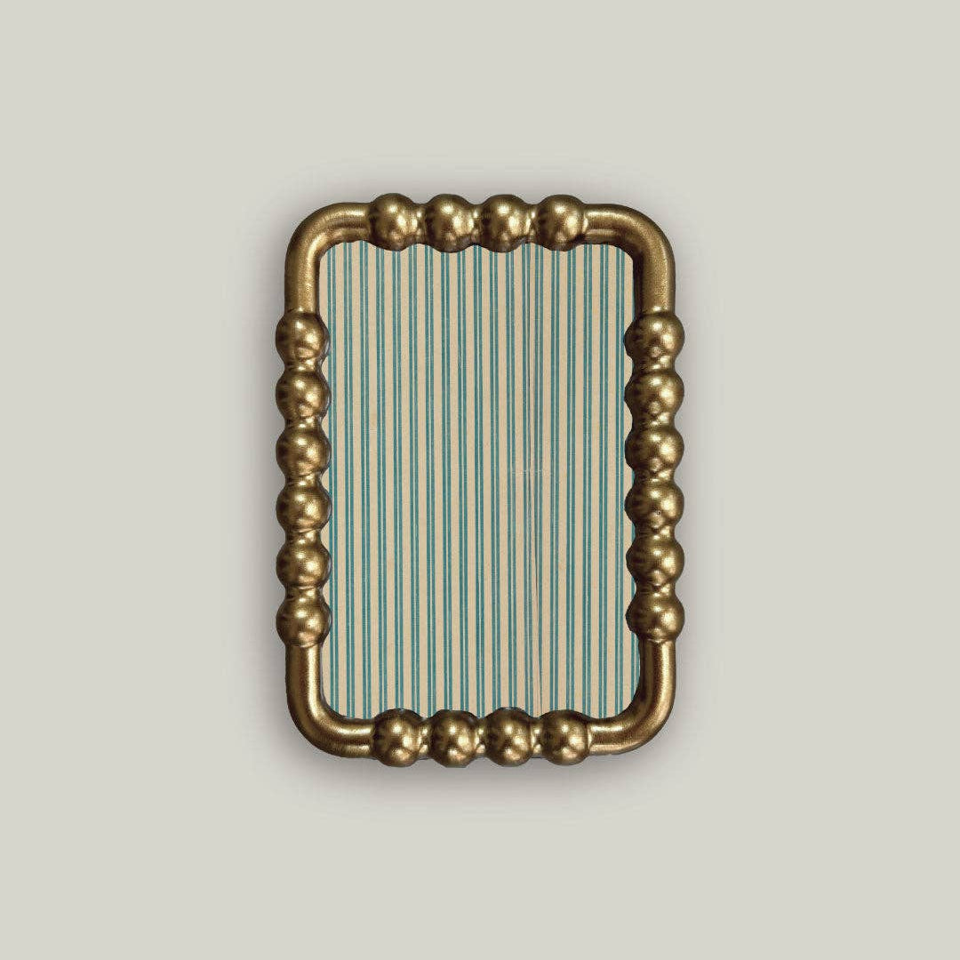 Beaded Edge Photo Frame