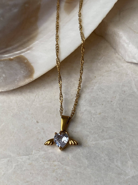 Betsy Heart Pendant Necklace