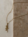 Load image into Gallery viewer, Rose Pendant Necklace
