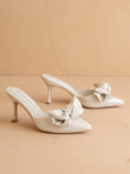 Load image into Gallery viewer, The Jane Bow Accent Kitten Heel
