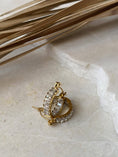 Load image into Gallery viewer, Tanna Icy Hoops
