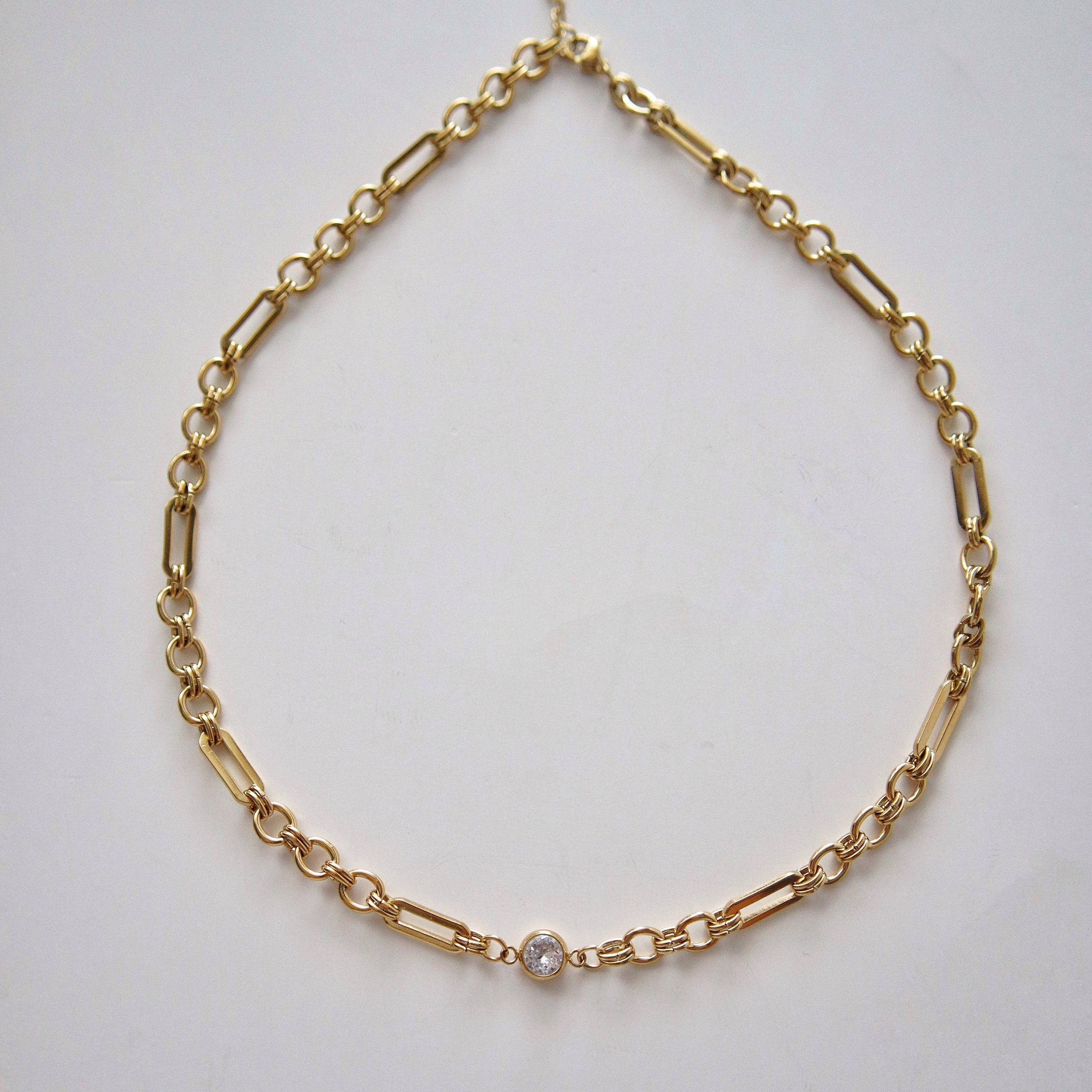 Solenne Chain Necklace | CZ Bezel Necklace
