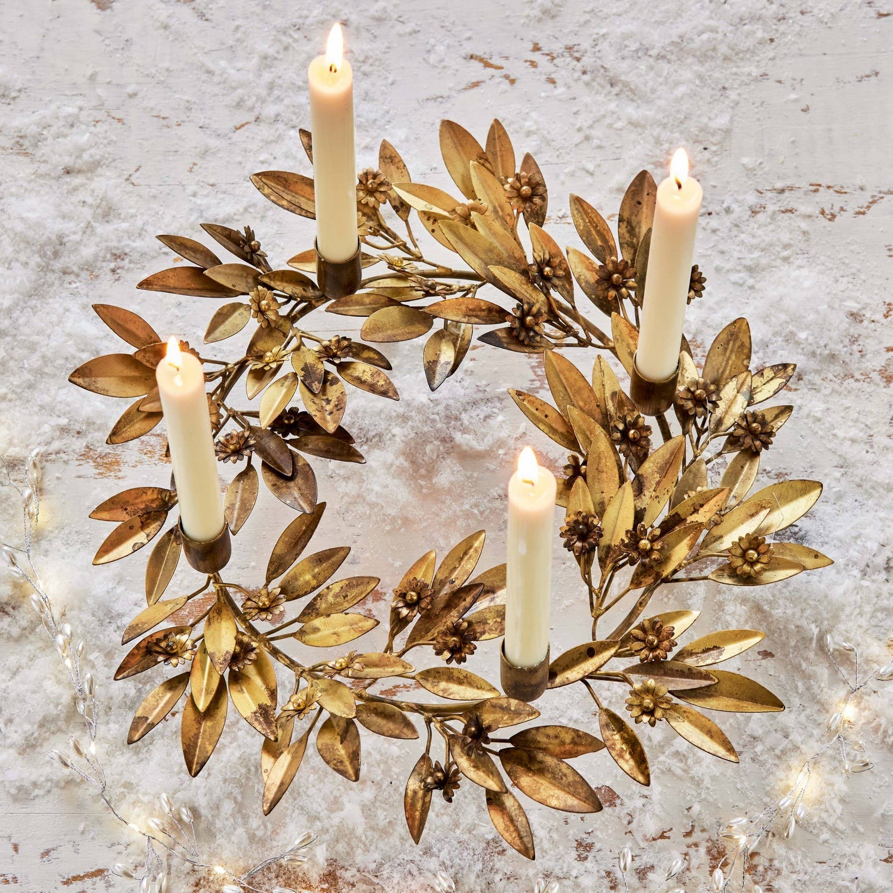 Botanical Wreath Taper Candle Holder