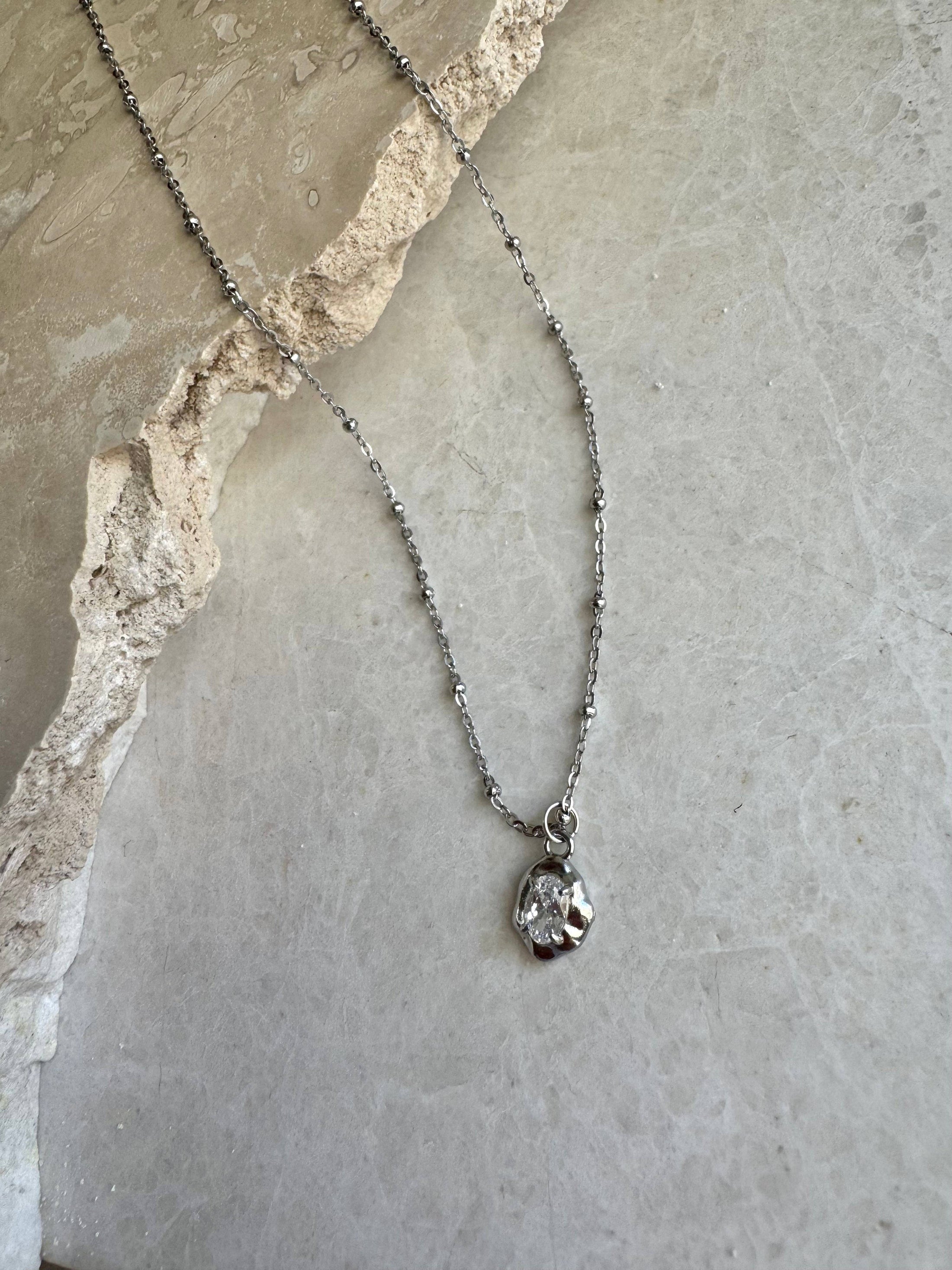 Janie Pendant Necklace
