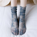 Load image into Gallery viewer, Romantic Lace Crew Socks
